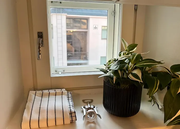 Your Helsinki Base - Chic & Well-Located - 24H Keybox Entry